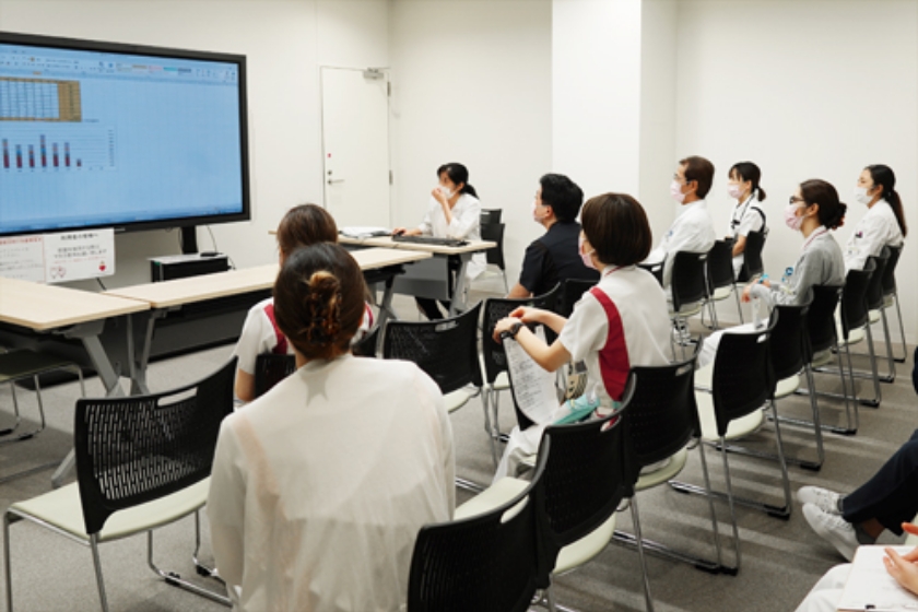 NST (栄養サポートチーム) 検討会 セミナー イメージ