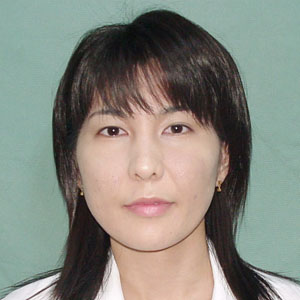 花城 亜子